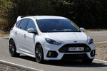 Ford Focus RS 2.3 EcoBoost 257 kW (350 CV) RS Turismo Blanco Frozen Exterior Frontal-Lateral 5 puertas