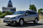 Subaru Outback 2.0 D Lineartronic Executive Plus Turismo familiar Tungsten Metallic Exterior Lateral-Frontal 5 puertas