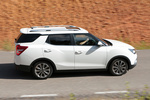 SsangYong XLV D16T 115 CV Limited Monovolumen Grand White Exterior Lateral 5 puertas