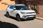 SsangYong XLV D16T 115 CV Limited Monovolumen Grand White Exterior Lateral-Frontal 5 puertas