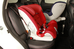 SsangYong XLV D16T 115 CV Limited Monovolumen Grand White Interior Silla infantil 5 puertas