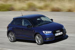 Audi A1 1.0 TFSI 95 CV S tronic Attraction Turismo Azul scuba metalizado Exterior Lateral-Frontal 5 puertas