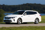 KIA Optima GT GT Turismo familiar Snow White Exterior Frontal-Lateral 5 puertas