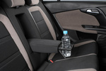 Fiat Tipo 1.6 Multijet 120 CV Lounge Turismo Interior Reposabrazos 5 puertas