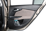 Fiat Tipo 1.6 Multijet 120 CV Lounge Turismo Interior Puerta 5 puertas