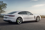Porsche Panamera 4 E-Hybrid 4 E-Hybrid Turismo Exterior Lateral-Posterior 5 puertas