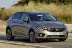 Fiat Tipo 1.6 Multijet 120 CV Lounge Turismo Exterior Frontal-Lateral 5 puertas