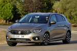Fiat Tipo 1.6 Multijet 120 CV Lounge Turismo Exterior Frontal-Lateral 5 puertas