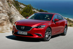 Mazda Mazda6 Gama Mazda6 Sedan Luxury Sedan Turismo Red Soul Exterior Frontal-Lateral 4 puertas