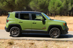 Jeep Renegade 2.0 MultiJet 140 CV 4x4 Auto Active Drive Low 75 Aniversario Todo terreno Verde Jungla Exterior Lateral 5 puertas