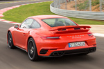 Porsche 911 Turbo S Turbo S Coup&eacute; Naranja lava Exterior Posterior 2 puertas