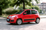 Fiat Panda Gama Panda 2017 Gama Panda 2017 Turismo Rojo Amore pastel Exterior Lateral-Frontal 5 puertas