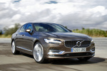 Volvo S90 D5 AWD Aut. Inscription Turismo Bronce metalizado Exterior Frontal-Lateral 4 puertas