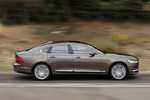 Volvo S90 D5 AWD Aut. Inscription Turismo Bronce metalizado Exterior Lateral 4 puertas