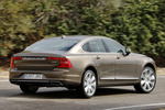 Volvo S90 D5 AWD Aut. Inscription Turismo Bronce metalizado Exterior Posterior-Lateral 4 puertas