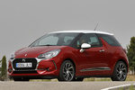 DS 3 BlueHDi 120  Sport Turismo Rojo Rub&iacute; Exterior Frontal-Lateral 3 puertas
