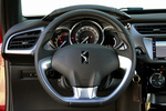 DS 3 BlueHDi 120  Sport Turismo Interior Volante 3 puertas