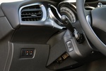 DS 3 BlueHDi 120  Sport Turismo Interior Mandos columna direcci&oacute;n 3 puertas