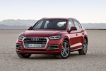 Audi Q5 2.0 TFSI 252 CV quattro-ultra S tronic 7 vel. S line Todo terreno Rojo Granate efecto perla Exterior Frontal-Lateral 5 puertas