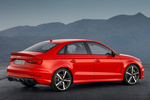 Audi A3 RS 3 Sedan RS 3 Sedan Turismo Catalunya red Exterior Lateral-Posterior 4 puertas