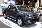 Isuzu D-MAX Crew (Cabina Doble) Pick up Exterior Frontal-Lateral 4 puertas