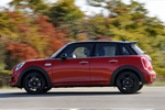 MINI MINI Cooper S (Paquete John Cooper Works exterior) Cooper S (Paquete John Cooper Works exterior) Turismo Exterior Lateral 5 puertas