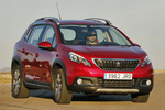 Peugeot 2008 1.6 BlueHDI 100 Allure Todo terreno Rojo Ultimate Exterior Lateral-Frontal 5 puertas