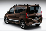 Fiat QUBO Trekking Trekking Veh&iacute;culo comercial Exterior Lateral-Posterior 5 puertas
