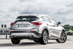 Infiniti QX30 Gama QX30 Gama QX30 Todo terreno Blade Silver Exterior Posterior-Lateral 5 puertas