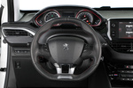 Peugeot 2008 1.2 PureTech 130 S&S GT Line Todo terreno Interior Volante 5 puertas