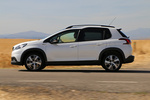Peugeot 2008 1.2 PureTech 130 S&S GT Line Todo terreno Blanco Nacarado Exterior Lateral 5 puertas