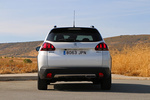 Peugeot 2008 1.2 PureTech 130 S&S GT Line Todo terreno Blanco Nacarado Exterior Posterior 5 puertas
