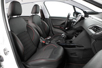 Peugeot 2008 1.2 PureTech 130 S&S GT Line Todo terreno Interior Asientos 5 puertas