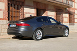 Jaguar XF 2.0 Diesel 180 CV AWD Aut. R-Sport Turismo Storm Grey Exterior Posterior-Lateral 4 puertas