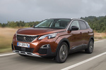 Peugeot 3008 Gama 3008 Allure Todo terreno Metallic Copper Exterior Frontal-Lateral 5 puertas