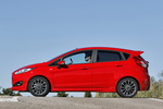 Ford Fiesta 1.5 TDCi 95 CV ST-Line Turismo Rojo Race Exterior Lateral 5 puertas