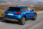 Audi Q2 1.4 TFSI CoD 150 CV S tronic 7 vel. design edition Todo terreno Azul Ara efecto cristal Exterior Posterior-Lateral 5 puertas