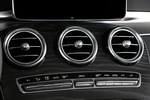 Mercedes-Benz GLC Coup&eacute; GLC 250 d 4MATIC Coup&eacute; AMG Line interior Todo terreno Interior Salida sistema ventilaci&oacute;n 5 puertas