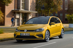 Volkswagen Golf Gama Golf R Line Turismo Amarillo C&uacute;rcuma metalizado Exterior Frontal-Lateral 5 puertas