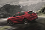 Alfa Romeo Stelvio Quadrifoglio Quadrifoglio Todo terreno Exterior Lateral-Posterior 5 puertas