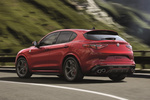 Alfa Romeo Stelvio Quadrifoglio Quadrifoglio Todo terreno Exterior Lateral-Posterior 5 puertas