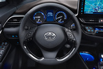 Toyota C-HR Gama C-HR Gama C-HR Todo terreno Interior Volante 5 puertas