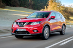 Nissan X-Trail dCi 177 4x4 Gama X-Trail Todo terreno Rojo Volcan Exterior Frontal-Lateral 5 puertas