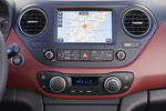 Hyundai i10 1.2 MPi 87 CV Style Turismo Passion Red Interior Pantalla sistema multimedia 5 puertas