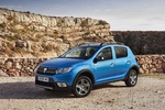 Dacia Sandero Sandero Stepway Stepway Trotamundos Turismo Azul Turquesa Exterior Lateral-Frontal 5 puertas