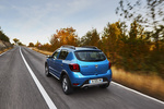 Dacia Sandero Sandero Stepway Stepway Trotamundos Turismo Azul Turquesa Exterior Cenital-Posterior-Lateral 5 puertas