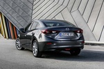 Mazda Mazda3 Gama SportSedan Luxury Premium Turismo Machine Grey Exterior Posterior 4 puertas