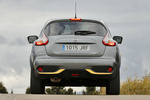 Nissan Juke DIG-T 115 CV 4x2 Tekna Todo terreno Gris con paquete Amarillo San Diego Exterior Posterior 5 puertas