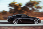 Lexus LC LC 500h LC 500h Coup&eacute; Exterior Lateral 2 puertas