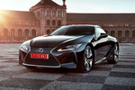 Lexus LC LC 500h LC 500h Coup&eacute; Exterior Frontal-Lateral 2 puertas